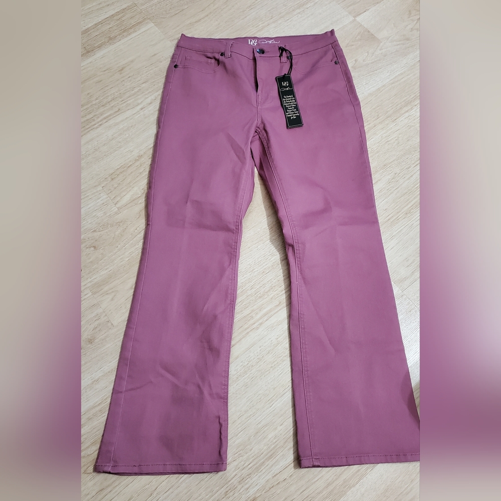 NWT women's DG2 jeans